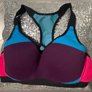 🏃♀️Victoria Secret VSX Sports Yoga Workout Padded Sports Bra EUC